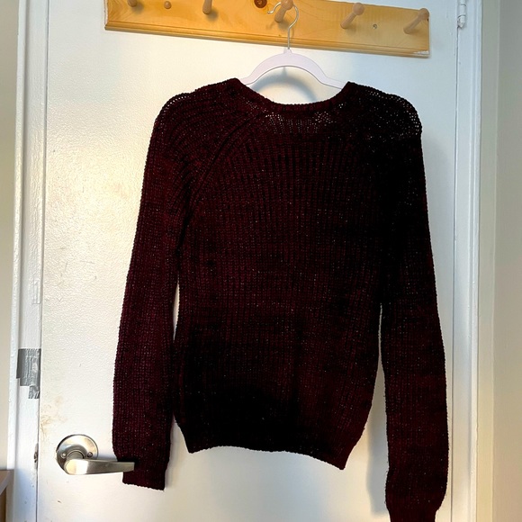 Women maroon sweater with sparkles size S - Picture 2 of 2
